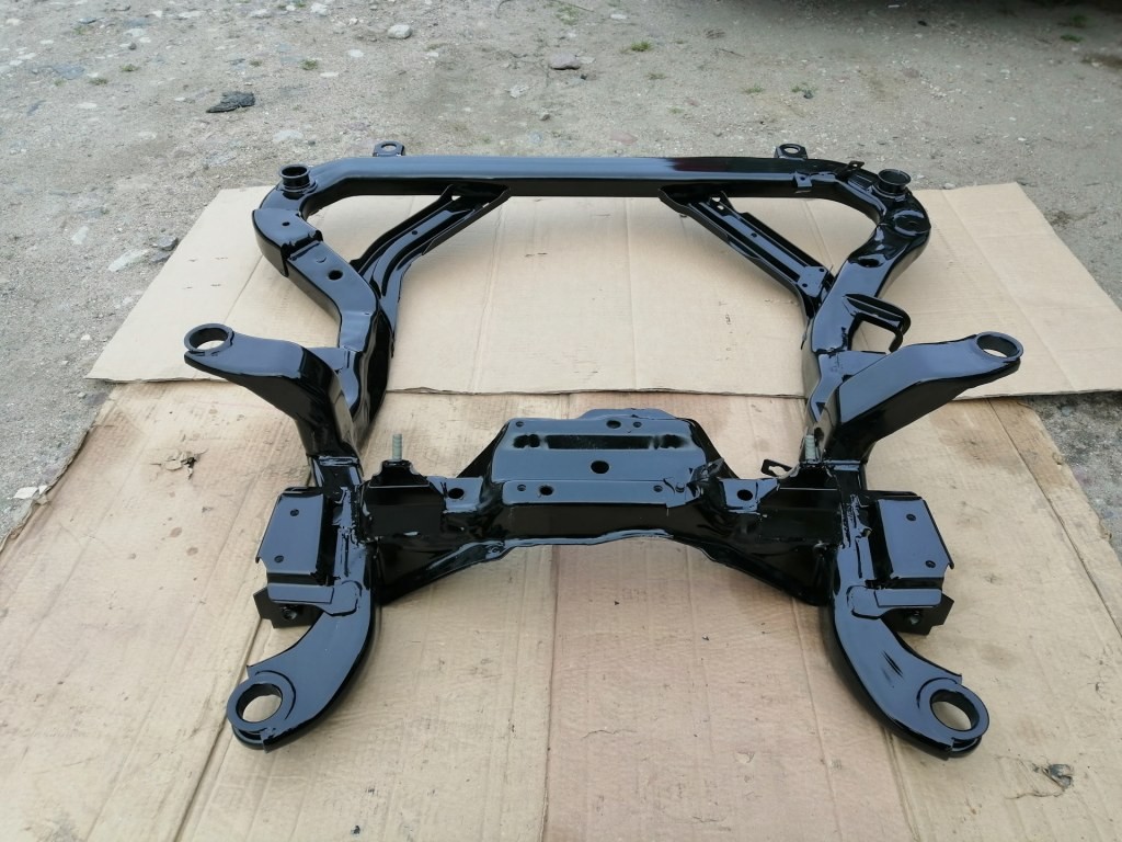 Замена подрамника Ford Kuga | Форд Куга 