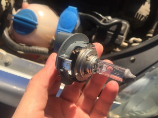 Замена ламп ближнего света Ford GPA  